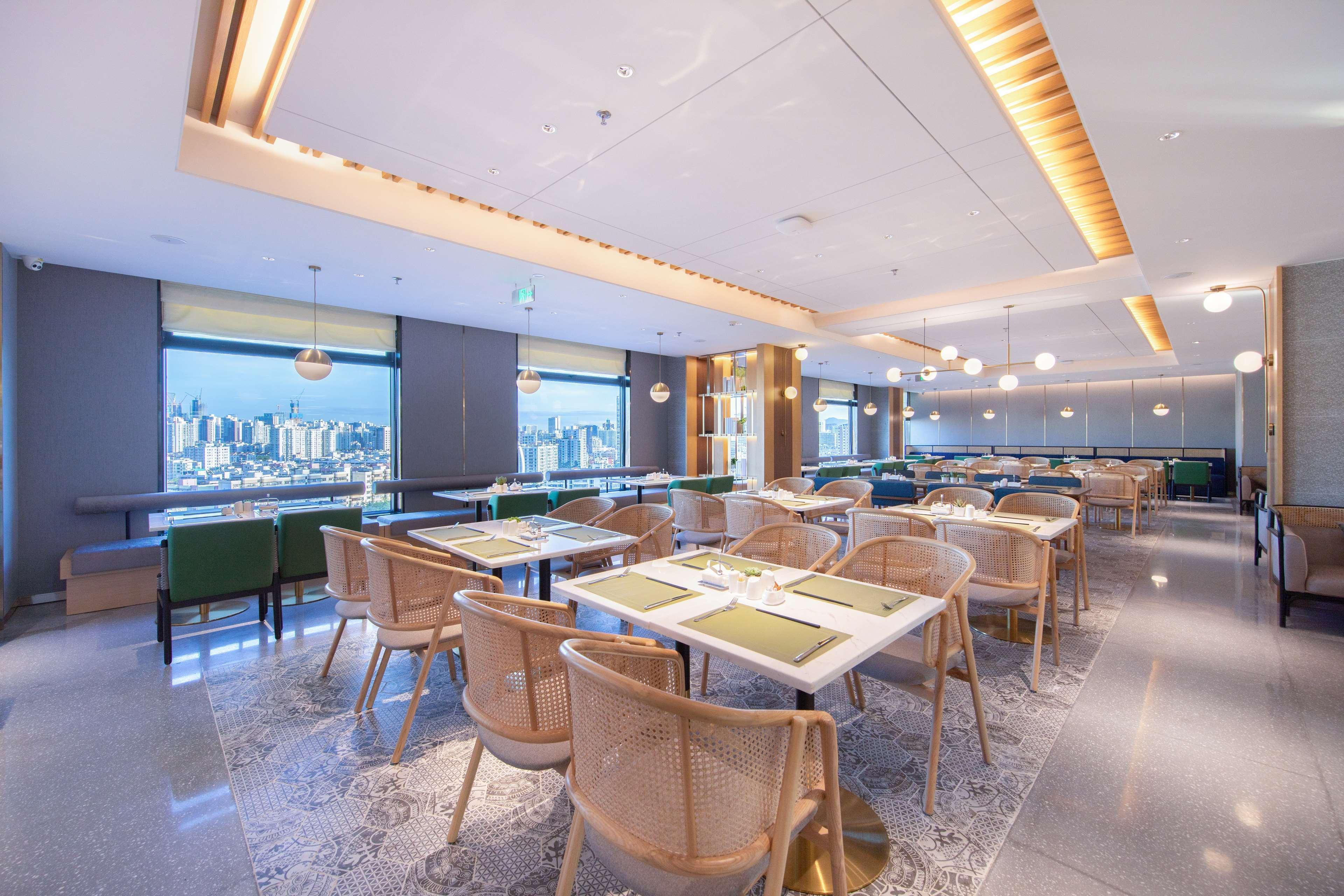 Hilton Garden Inn Shenzhen Nanshan Avenue Exterior foto