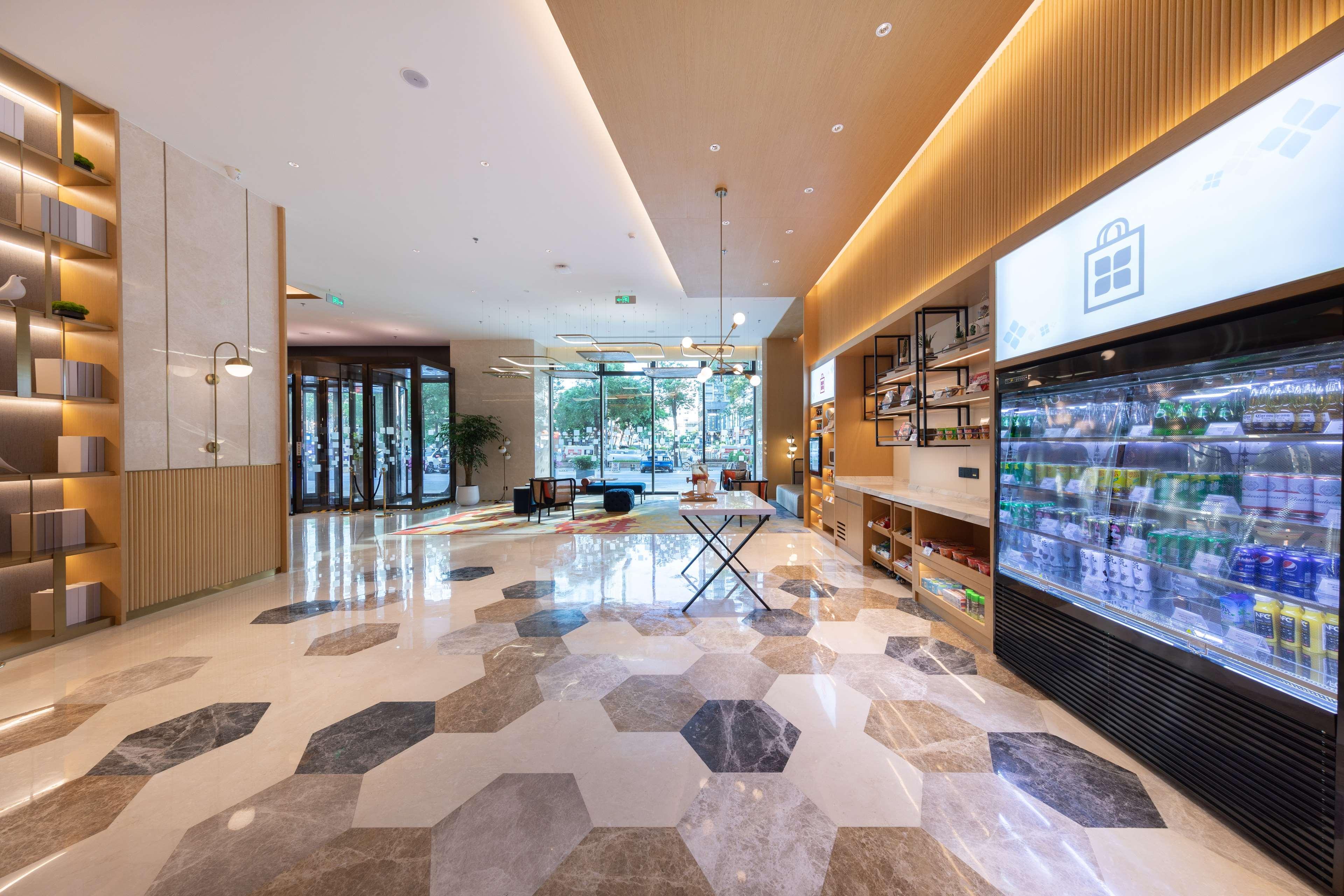 Hilton Garden Inn Shenzhen Nanshan Avenue Exterior foto