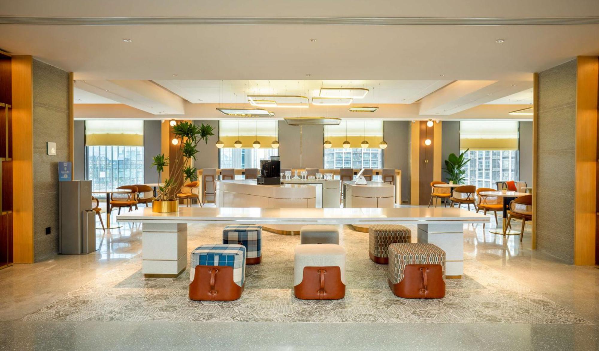 Hilton Garden Inn Shenzhen Nanshan Avenue Exterior foto